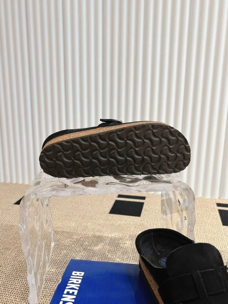Sophisticated Birkenstock Sandals 8357