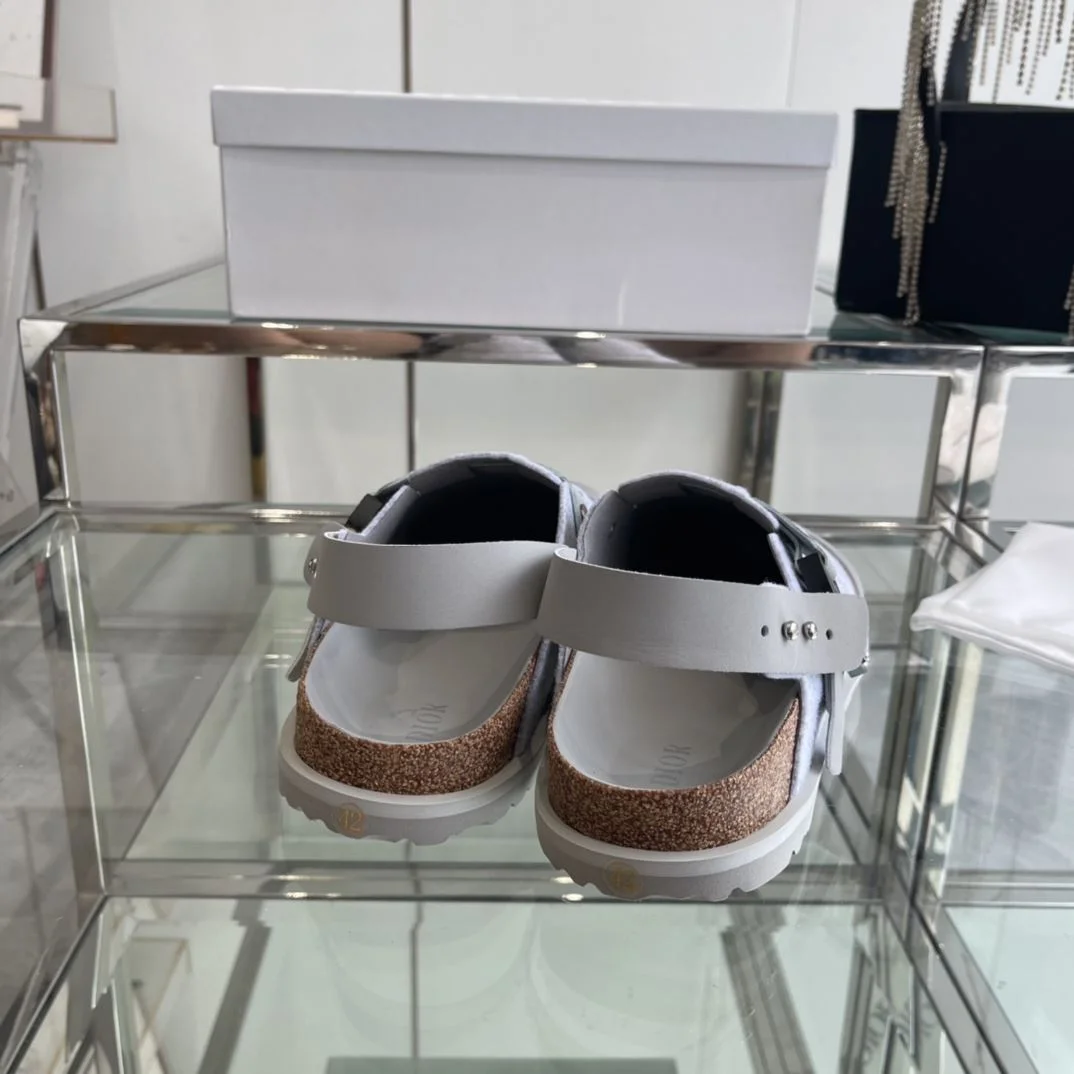 Casual Birkenstock Sandals 8350