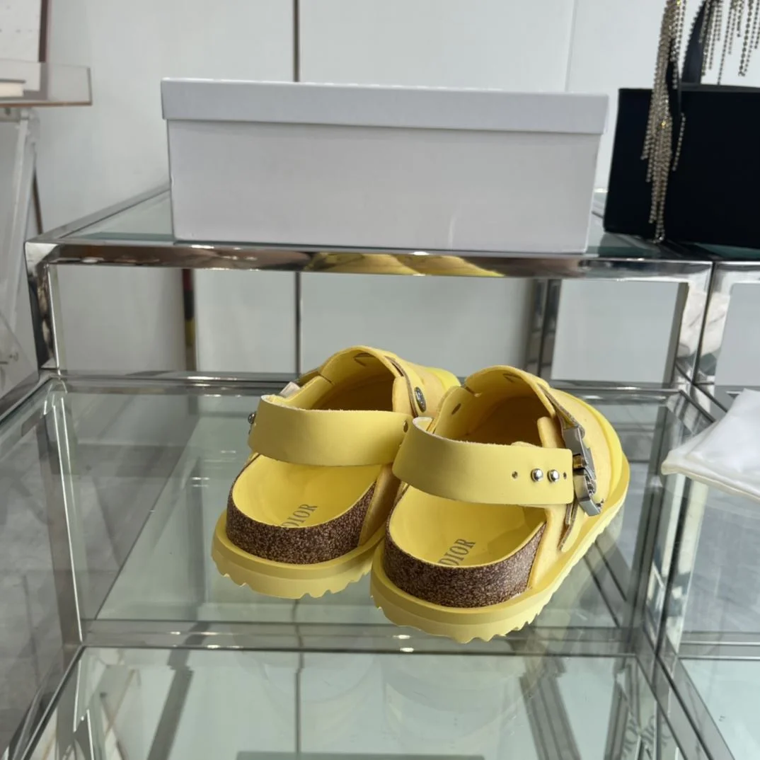 Resilient Birkenstock Sandals 8430
