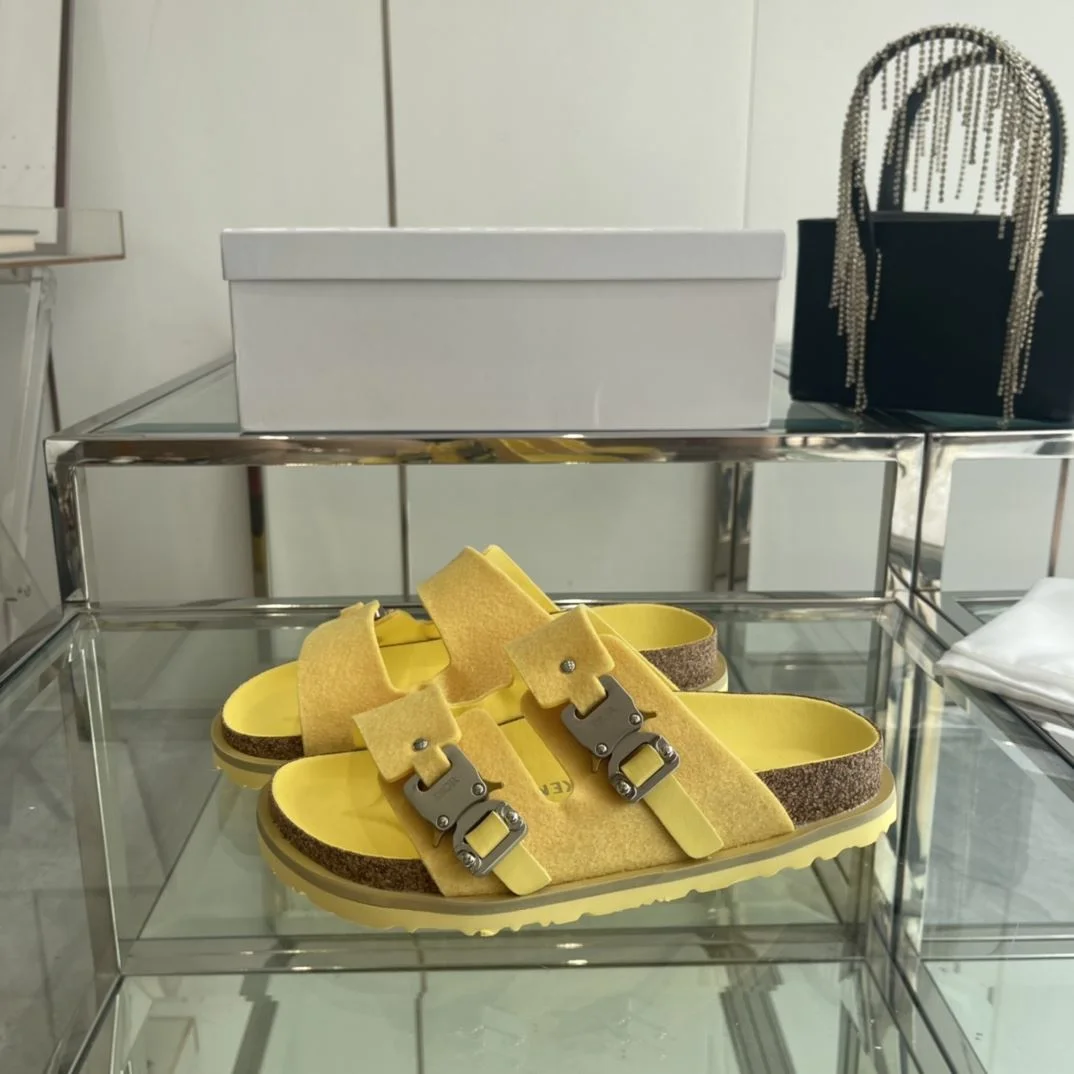Birkenstock Sandals Vibrant 8334