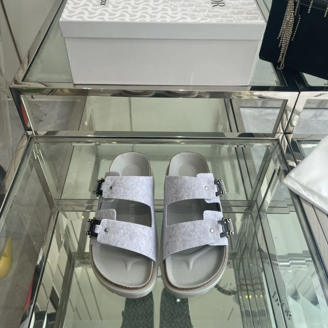 TechFriendly Birkenstock Sandals 8353