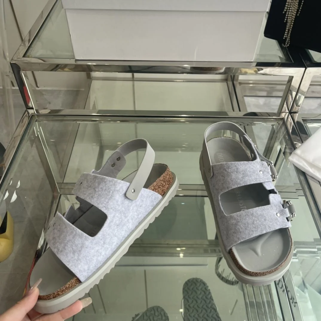 Breathable Birkenstock Sandals 8392
