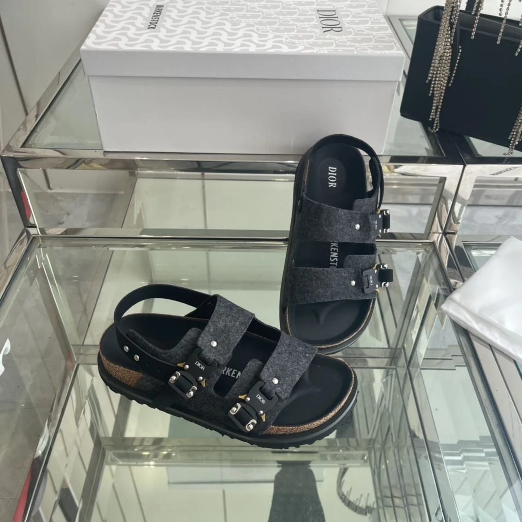 Contemporary Birkenstock Sandals 8317