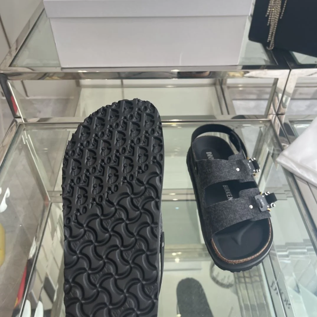 Contemporary Birkenstock Sandals 8317