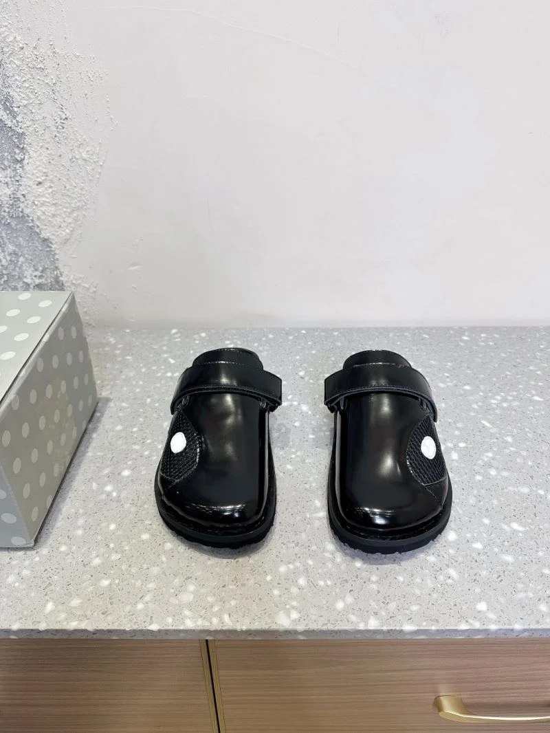 Neat Birkenstock Sandals 12982