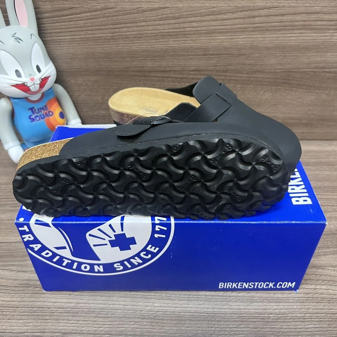 Bold Birkenstock Sandals 6931