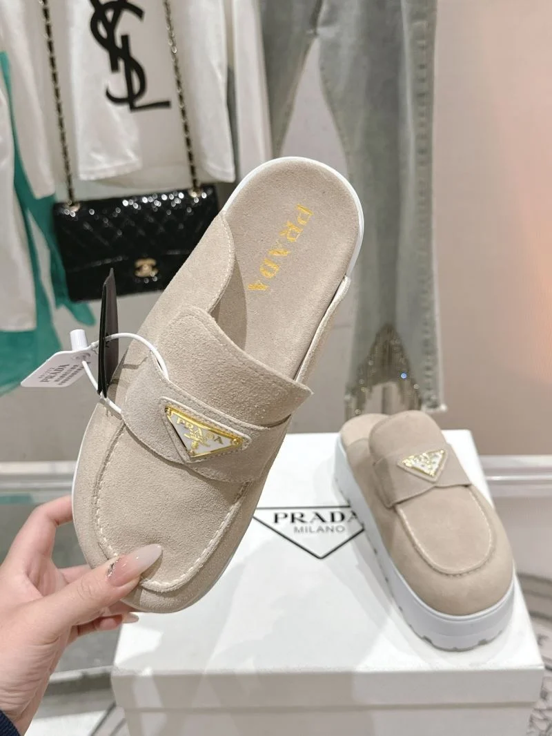 Birkenstock Sandals Stylish 6758