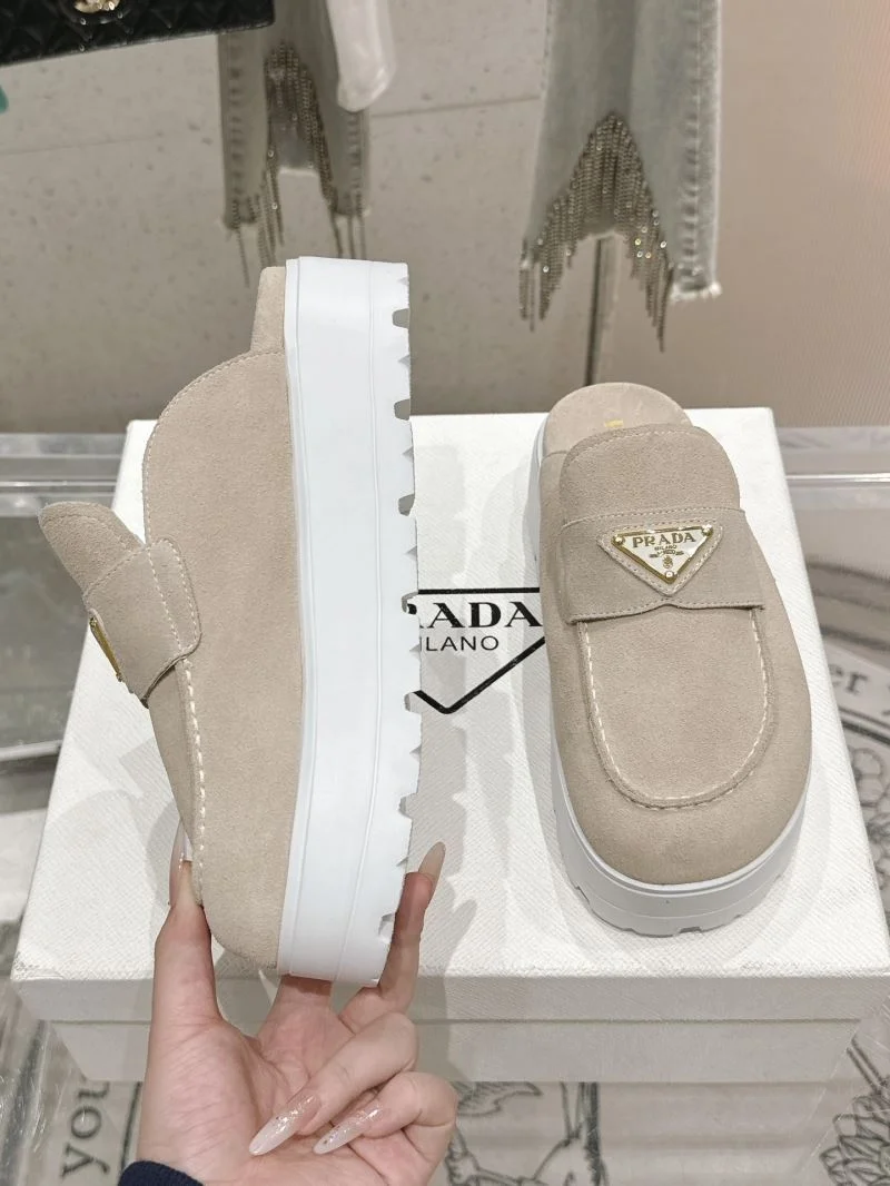 Birkenstock Sandals Stylish 6758
