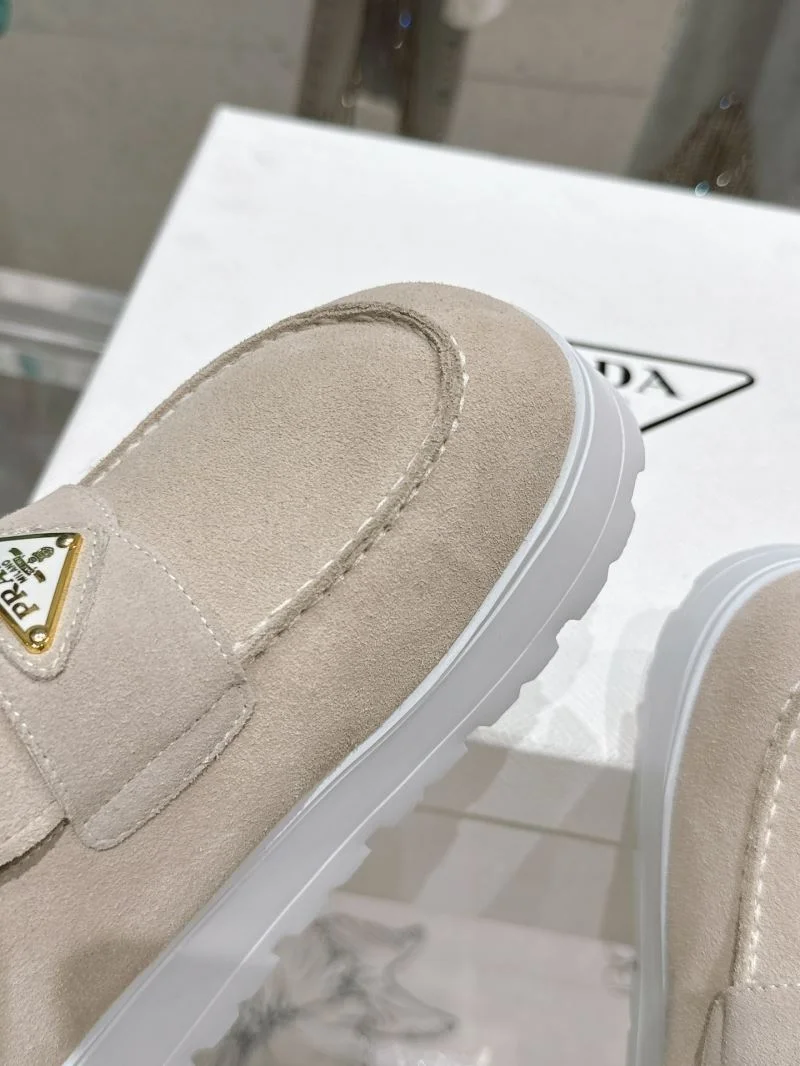 Birkenstock Sandals Stylish 6758