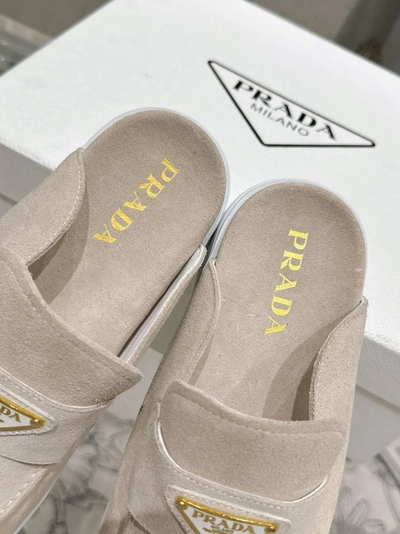 Birkenstock Sandals Stylish 6758