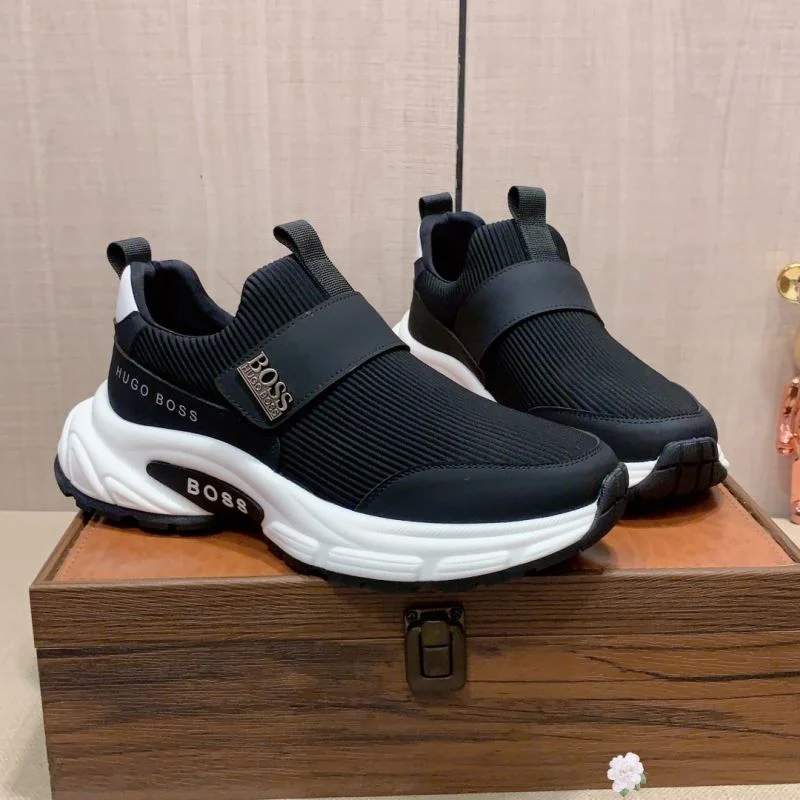 Versatile Boss Shoes 5200