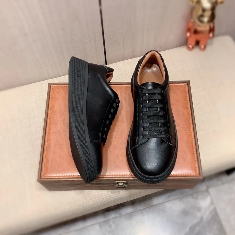 Seasonal Boss Shoes 5163