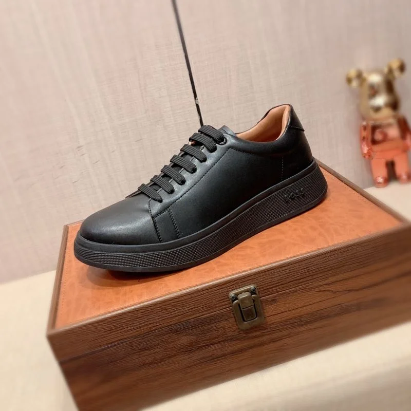 Seasonal Boss Shoes 5163