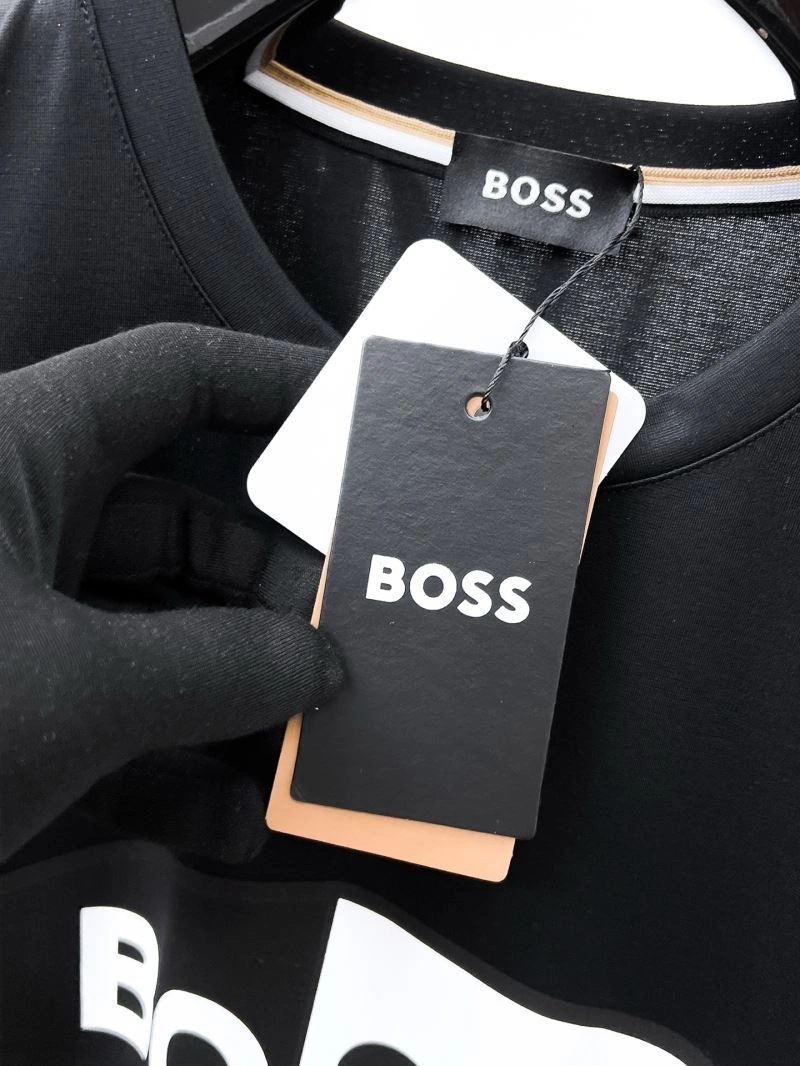 Snug Boss T-Shirts 161973