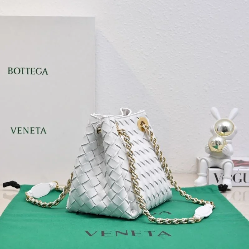WaterResistant Bottega Veneta Bucket Bags 52075