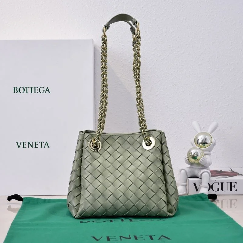 Bottega Veneta Bucket Bags Effortless 52009