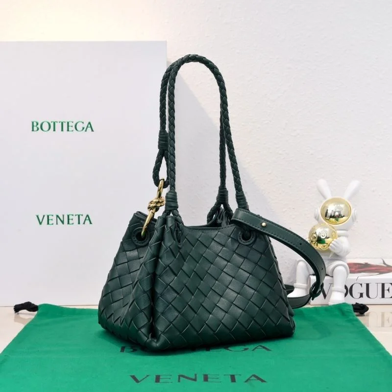 Versatile Bottega Veneta Bucket Bags 51953