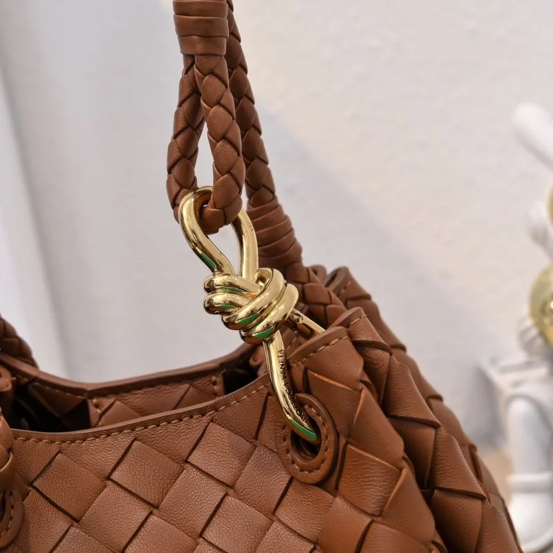 Bottega Veneta Bucket Bags Reliable 51951