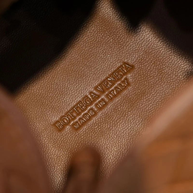 Bottega Veneta Bucket Bags Reliable 51951