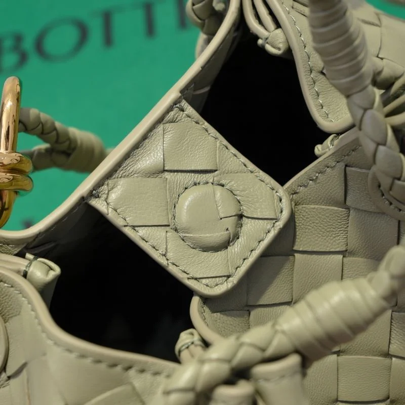 Bottega Veneta Bucket Bags Durable 51995