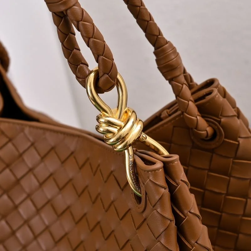 Durable Bottega Veneta Bucket Bags 51945