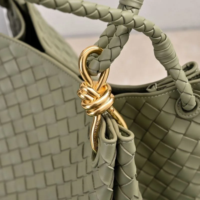 Durable Bottega Veneta Bucket Bags 51946