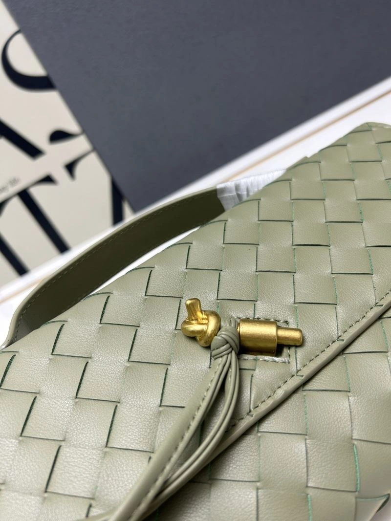 Bottega Veneta Clutch Bags OnTrend 84795