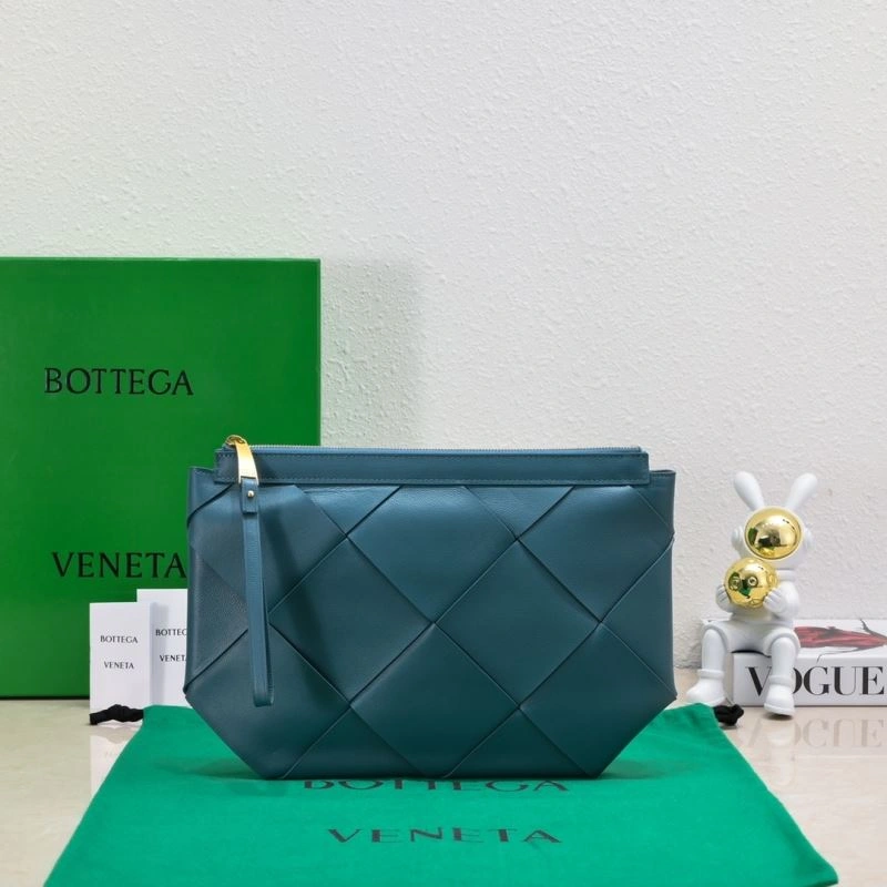 Bottega Veneta Clutch Bags Snug 67901