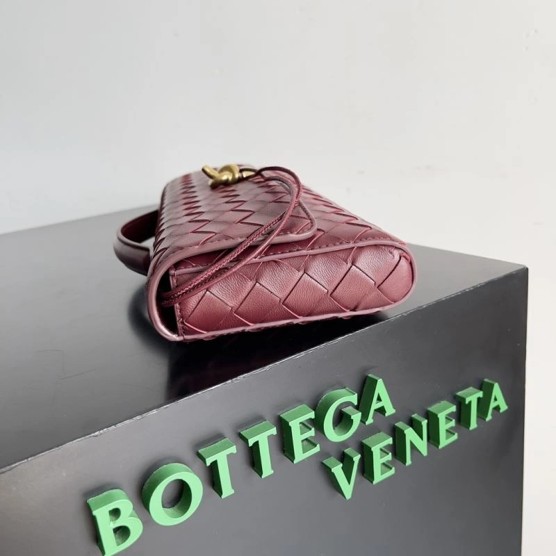 WaterResistant Bottega Veneta Clutch Bags 67830