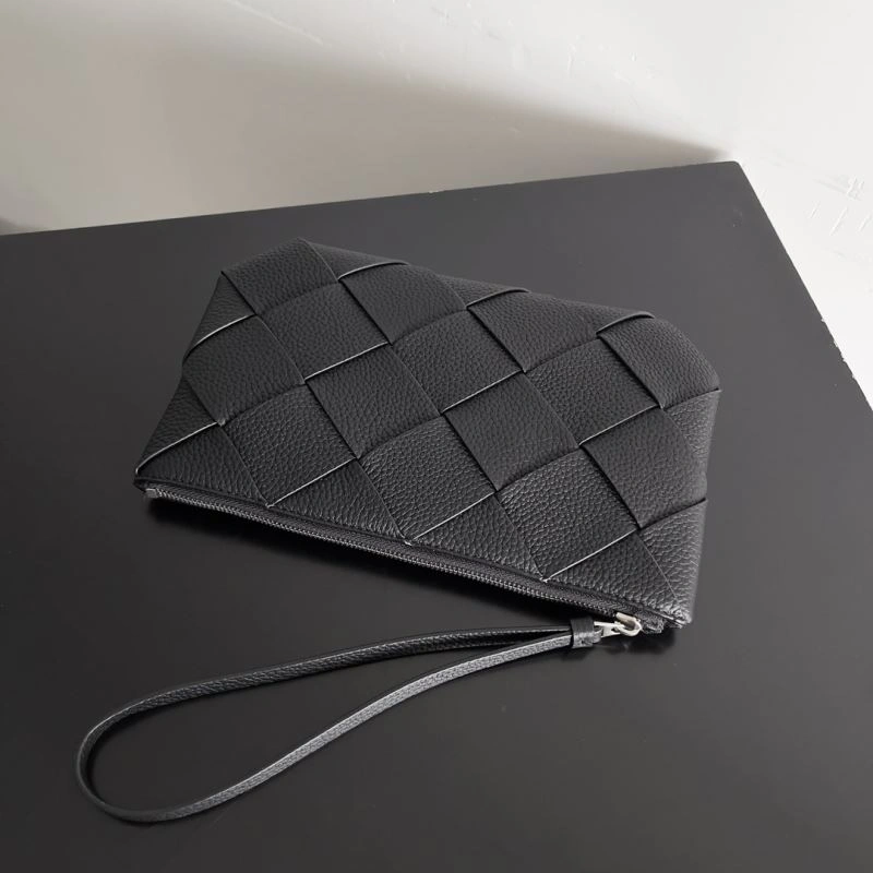 Bottega Veneta Clutch Bags EasyMatch 67258