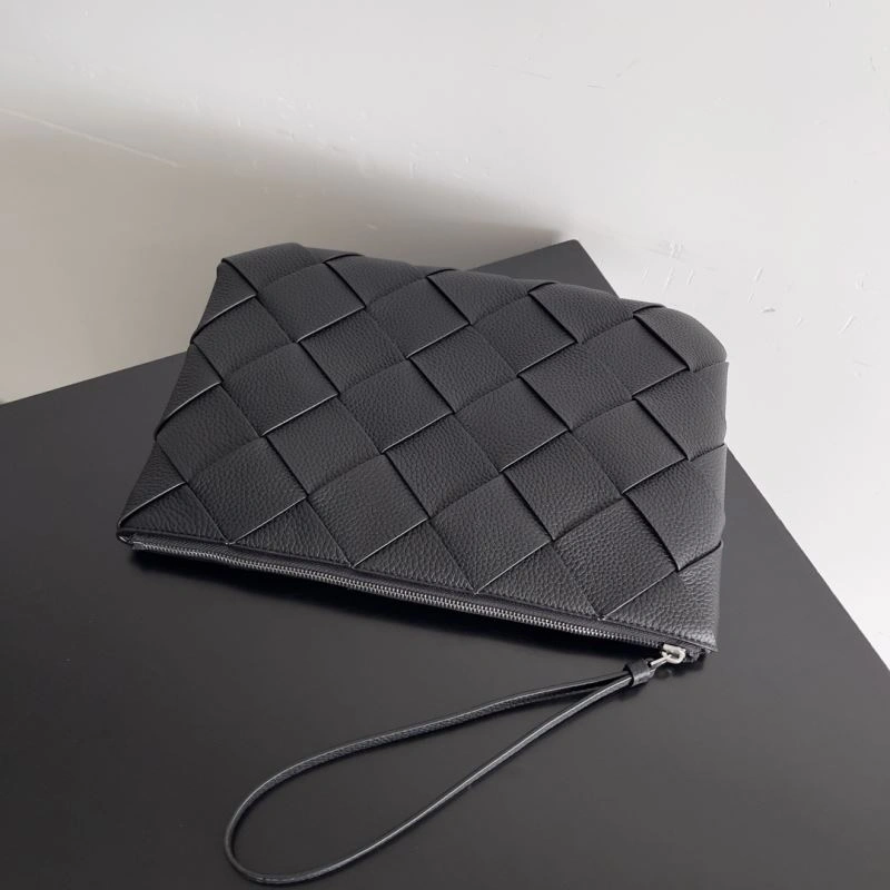 Bold Bottega Veneta Clutch Bags 67300