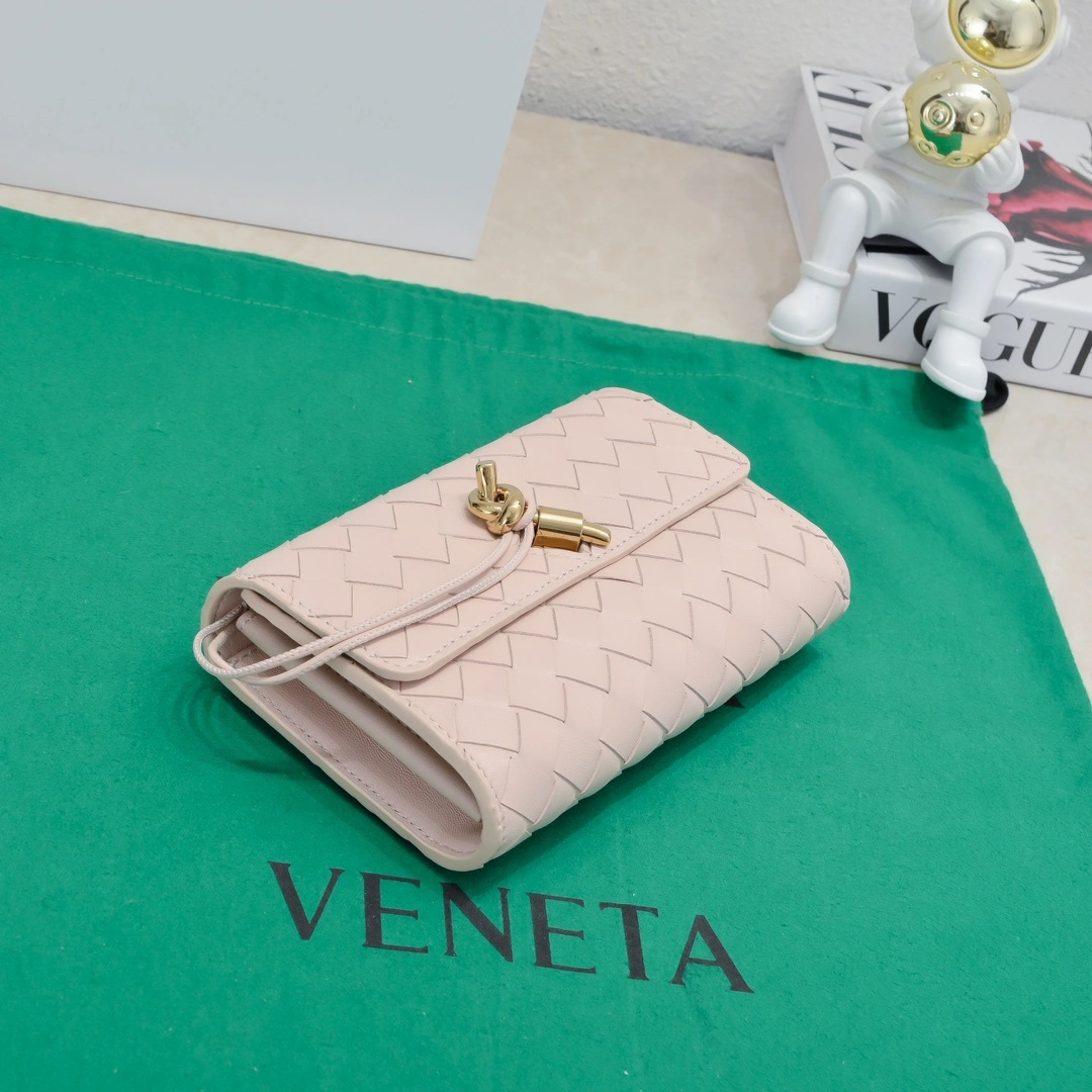 Bottega Veneta Clutch Bags FreshLook 67746