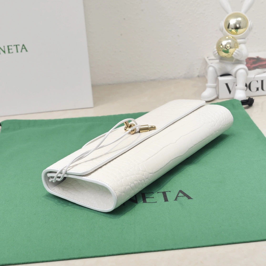 Durable Bottega Veneta Clutch Bags 67741
