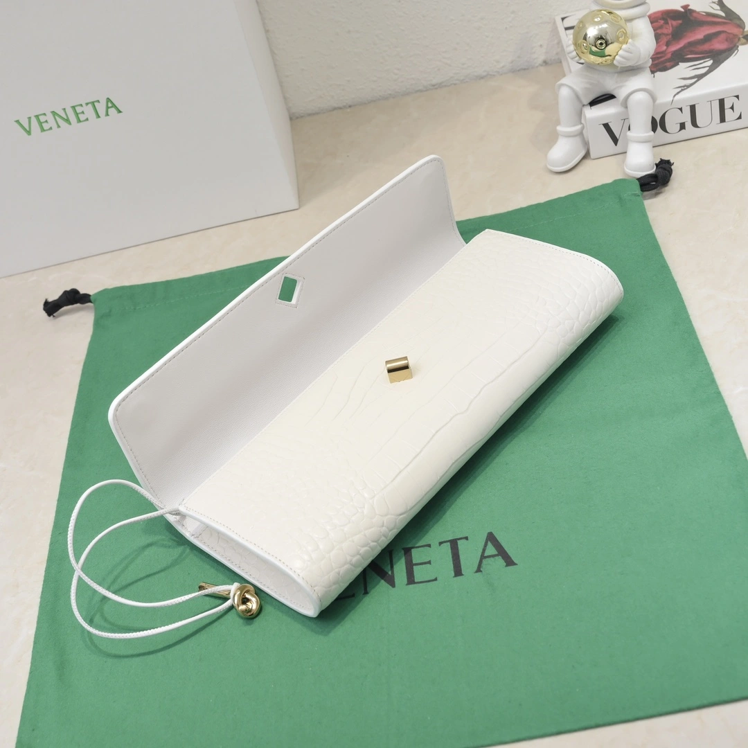 Durable Bottega Veneta Clutch Bags 67741