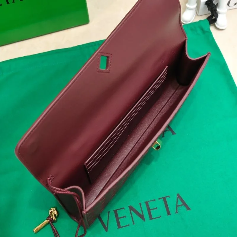 MultiPurpose Bottega Veneta Clutch Bags 51977
