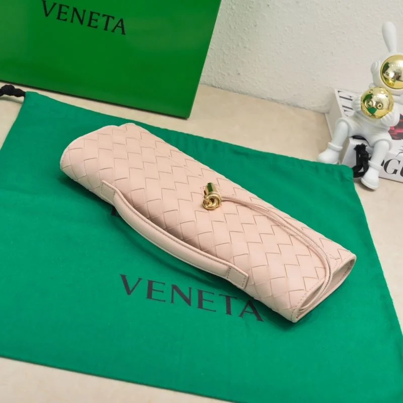 Bottega Veneta Clutch Bags Fashionable 51970