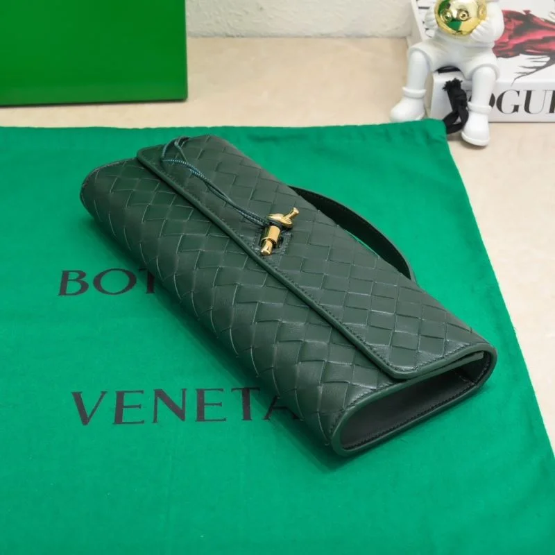 Bottega Veneta Clutch Bags Comfortable 51932