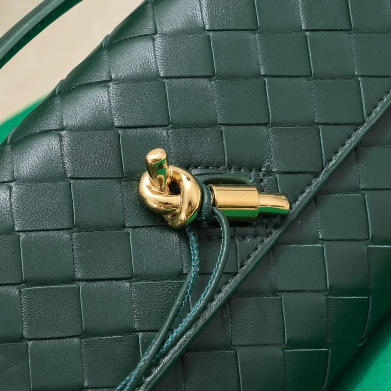 Bottega Veneta Clutch Bags Comfortable 51932