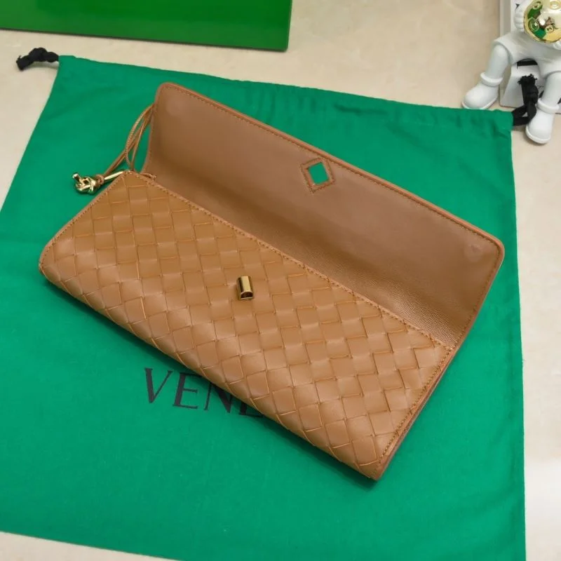 Bottega Veneta Clutch Bags Sporty 51933