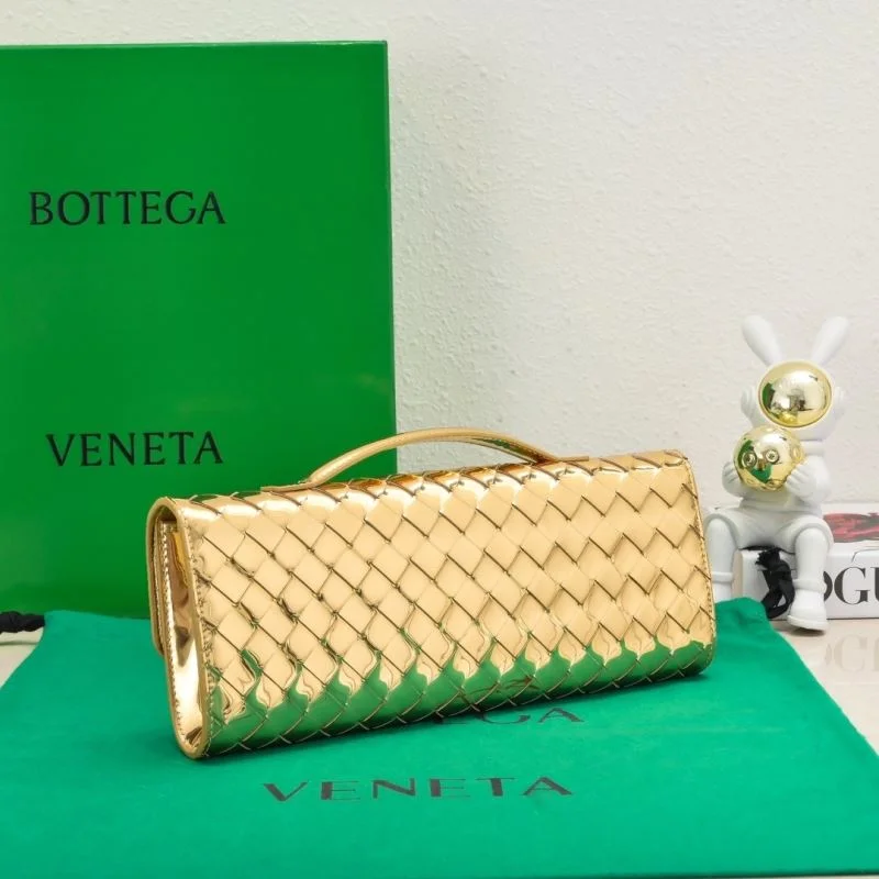 Breathable Bottega Veneta Clutch Bags 51928