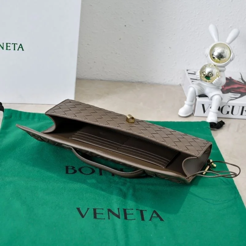 Bottega Veneta Clutch Bags Affordable 51927