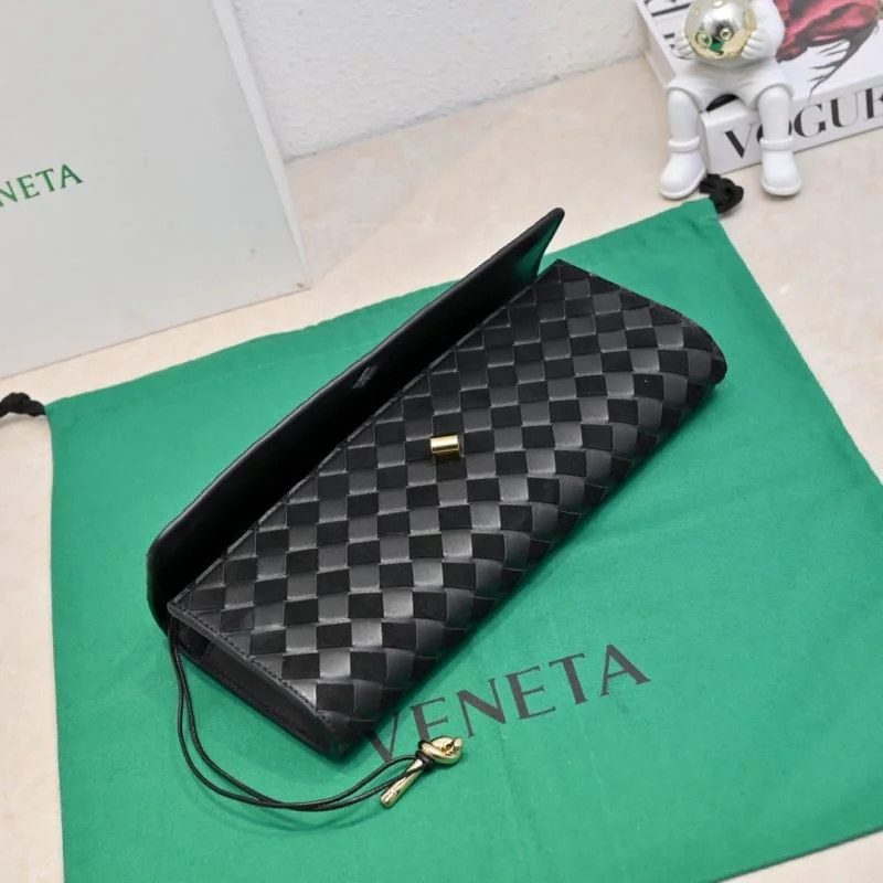Practical Bottega Veneta Clutch Bags 51968