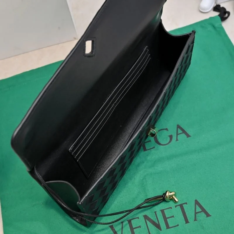 Practical Bottega Veneta Clutch Bags 51968