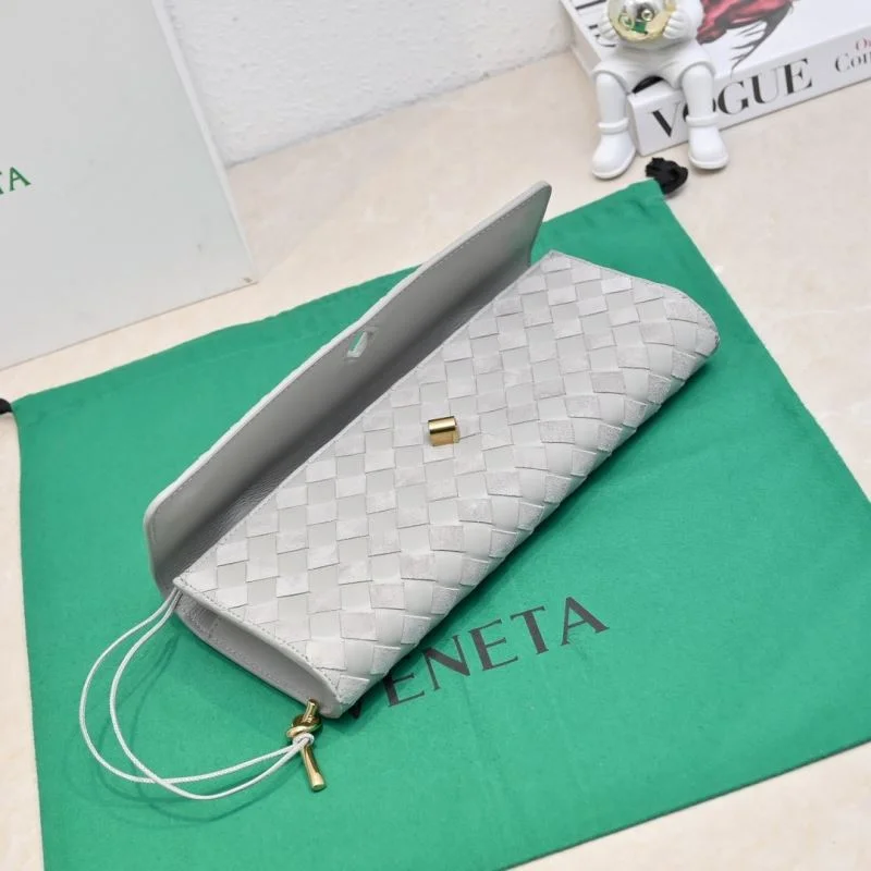 AllSeason Bottega Veneta Clutch Bags 51921