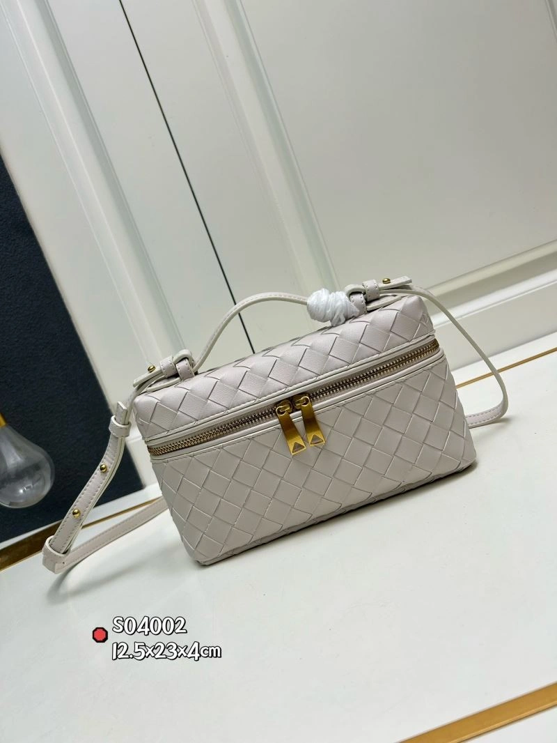 Seasonal Bottega Veneta Cosmetic Bags 84750