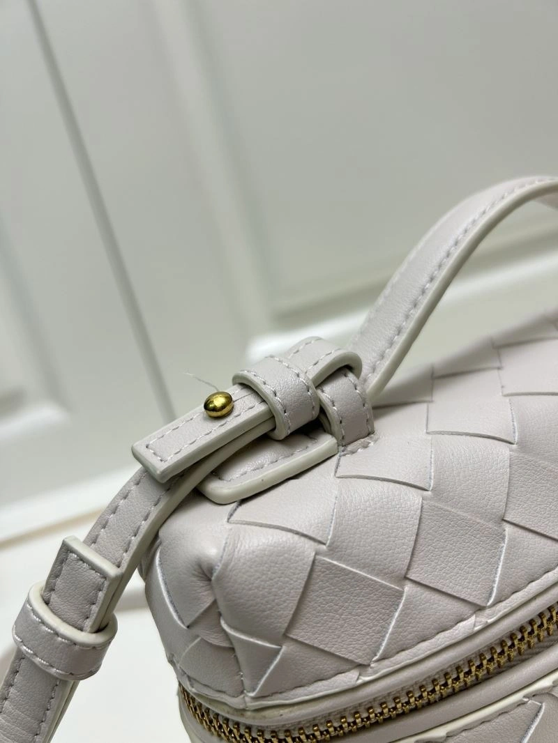 Seasonal Bottega Veneta Cosmetic Bags 84750