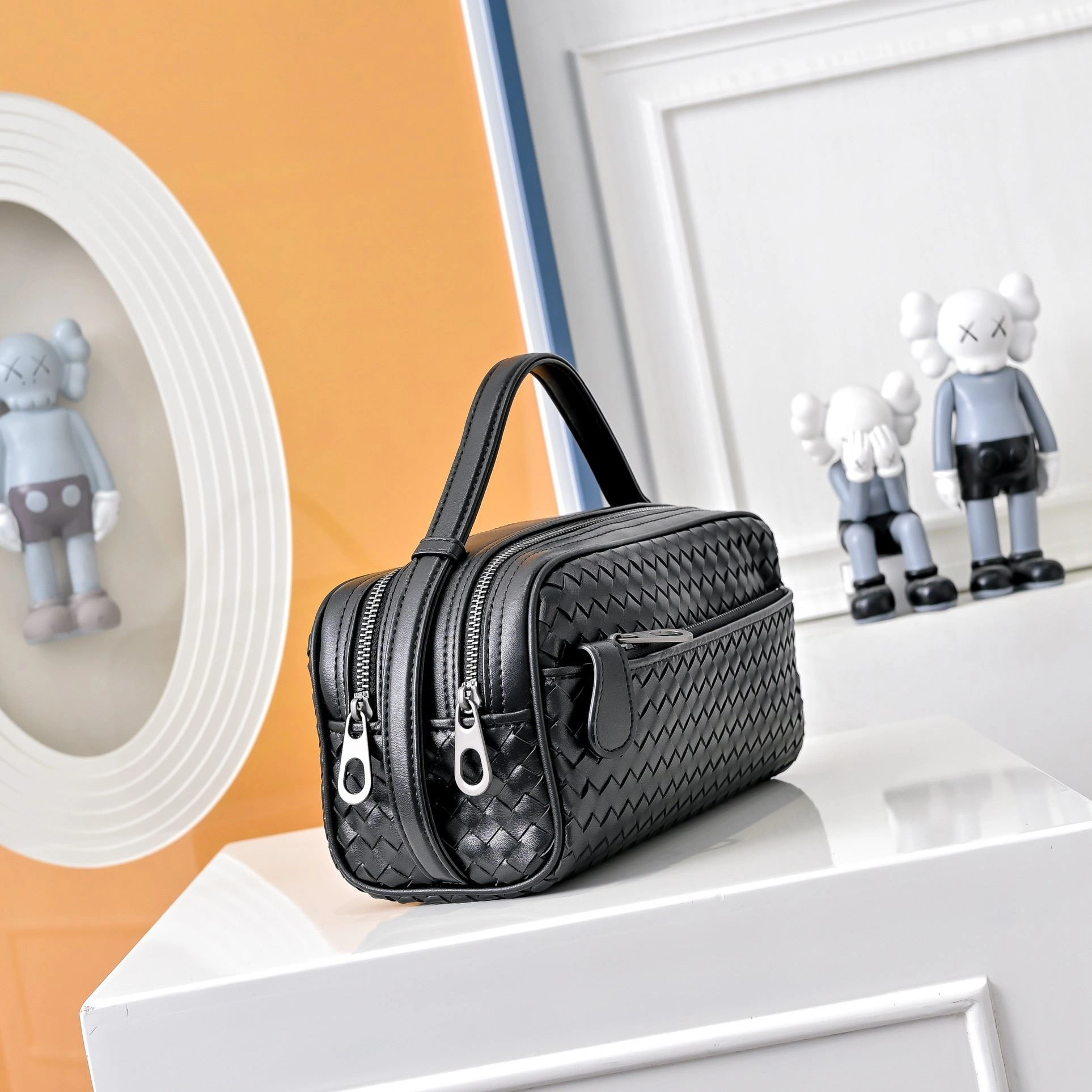 DailyWear Bottega Veneta Cosmetic Bags 93363
