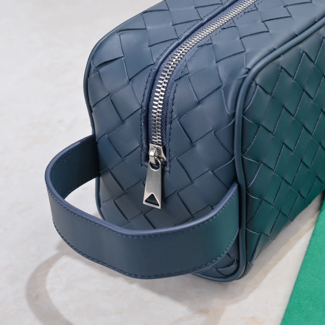 Bottega Veneta Cosmetic Bags Premium 67737
