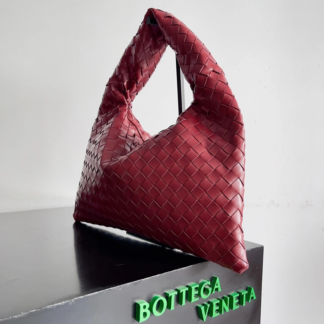 Affordable Bottega Veneta Cosmetic Bags 67735