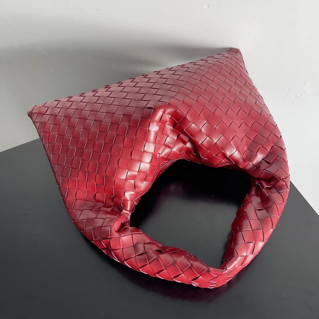 Affordable Bottega Veneta Cosmetic Bags 67735